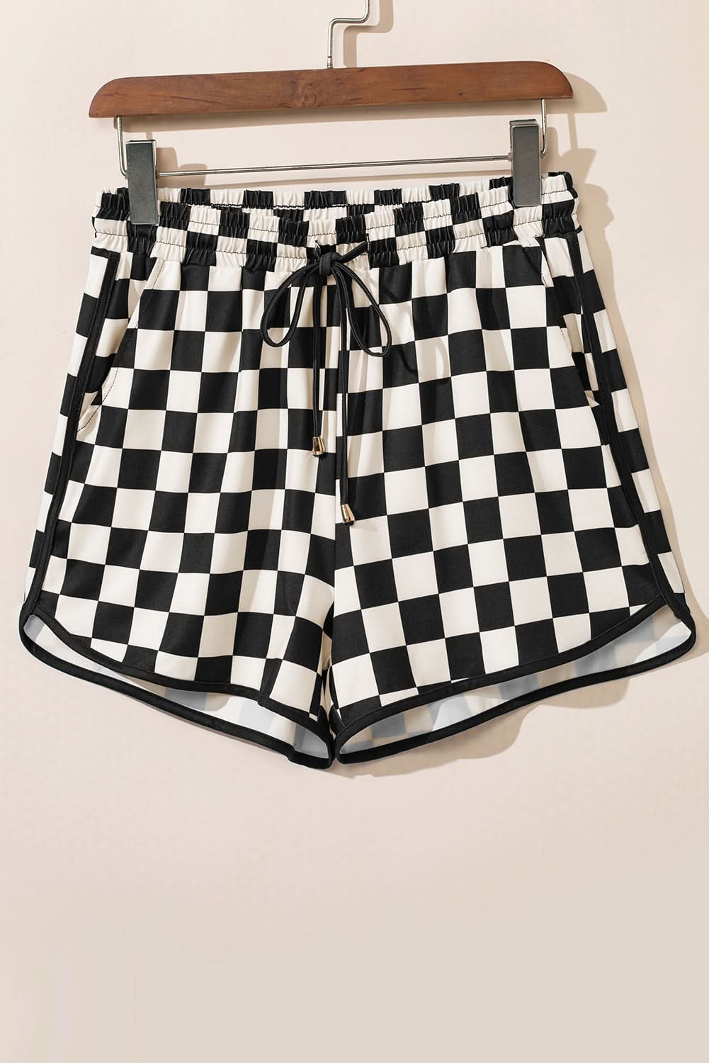 Schwarz karierte lässige Shorts mit elastischem Bund und Kordelzug