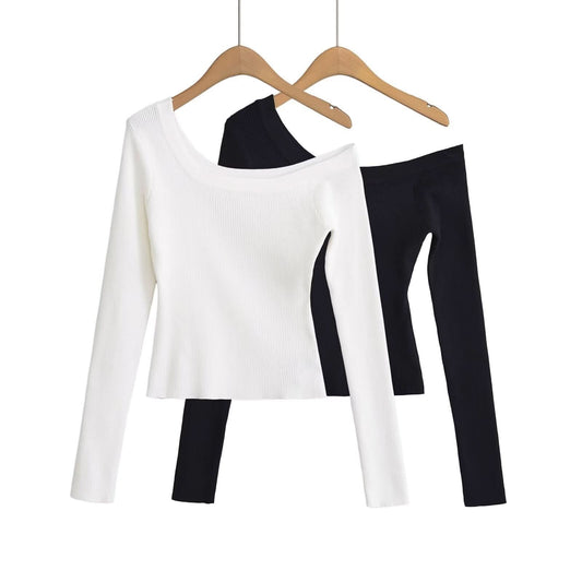 Slant shoulder off shoulder elastic slim fit sweater