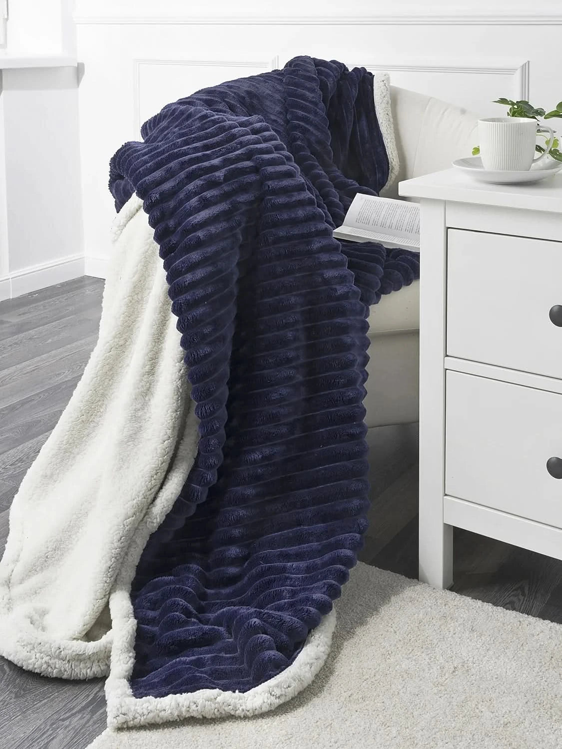 Weich geneigte Sherpa-Decke