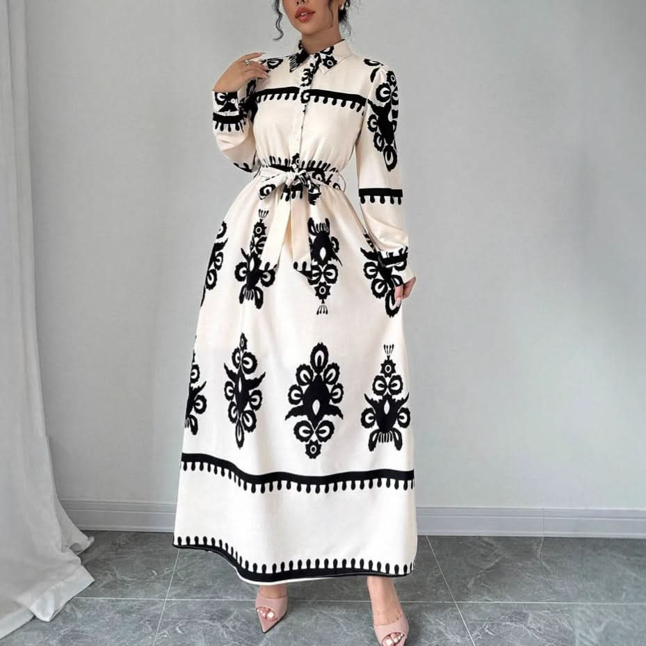 Bedrucktes Wickelkleid im A-Linien-Schnitt