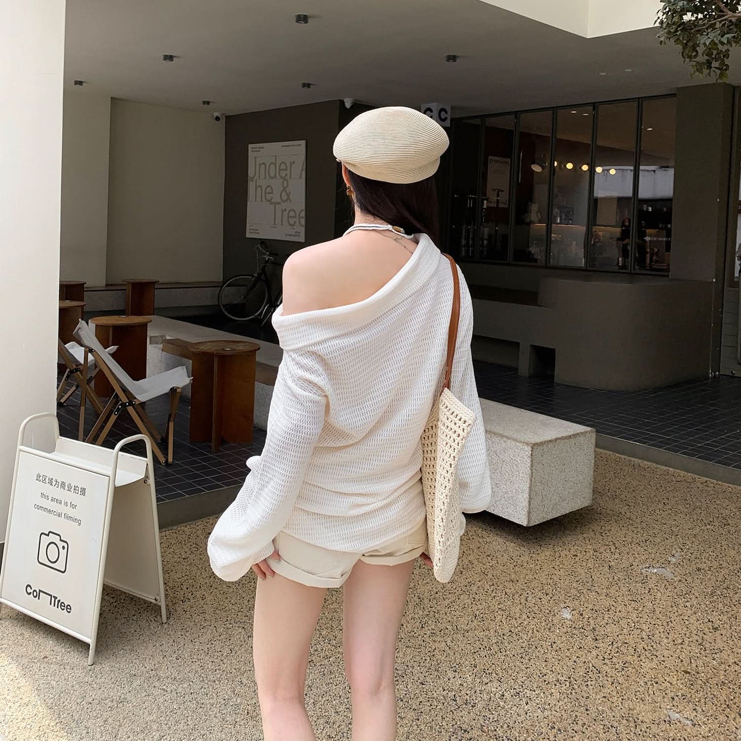 Damen-Stricktop mit langen Ärmeln, Hohlmuster an den Schultern, locker sitzender Pullover im Slim-Fit-Stil