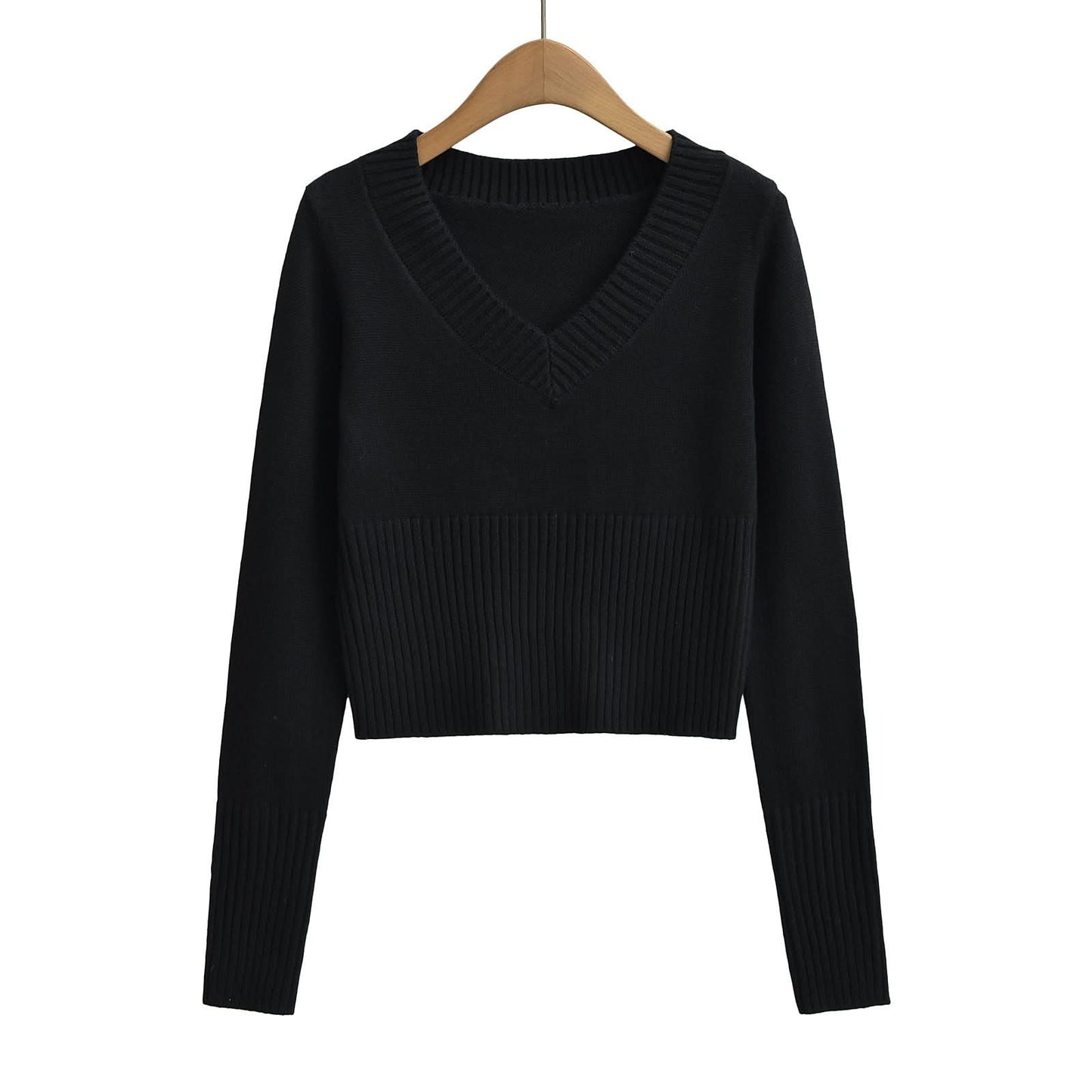 V-neck long sleeved short top