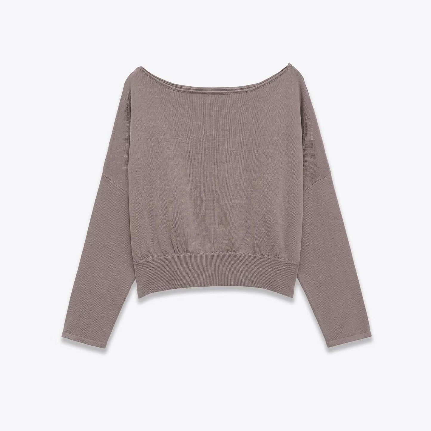 Casual soft long sleeved knitted sweater