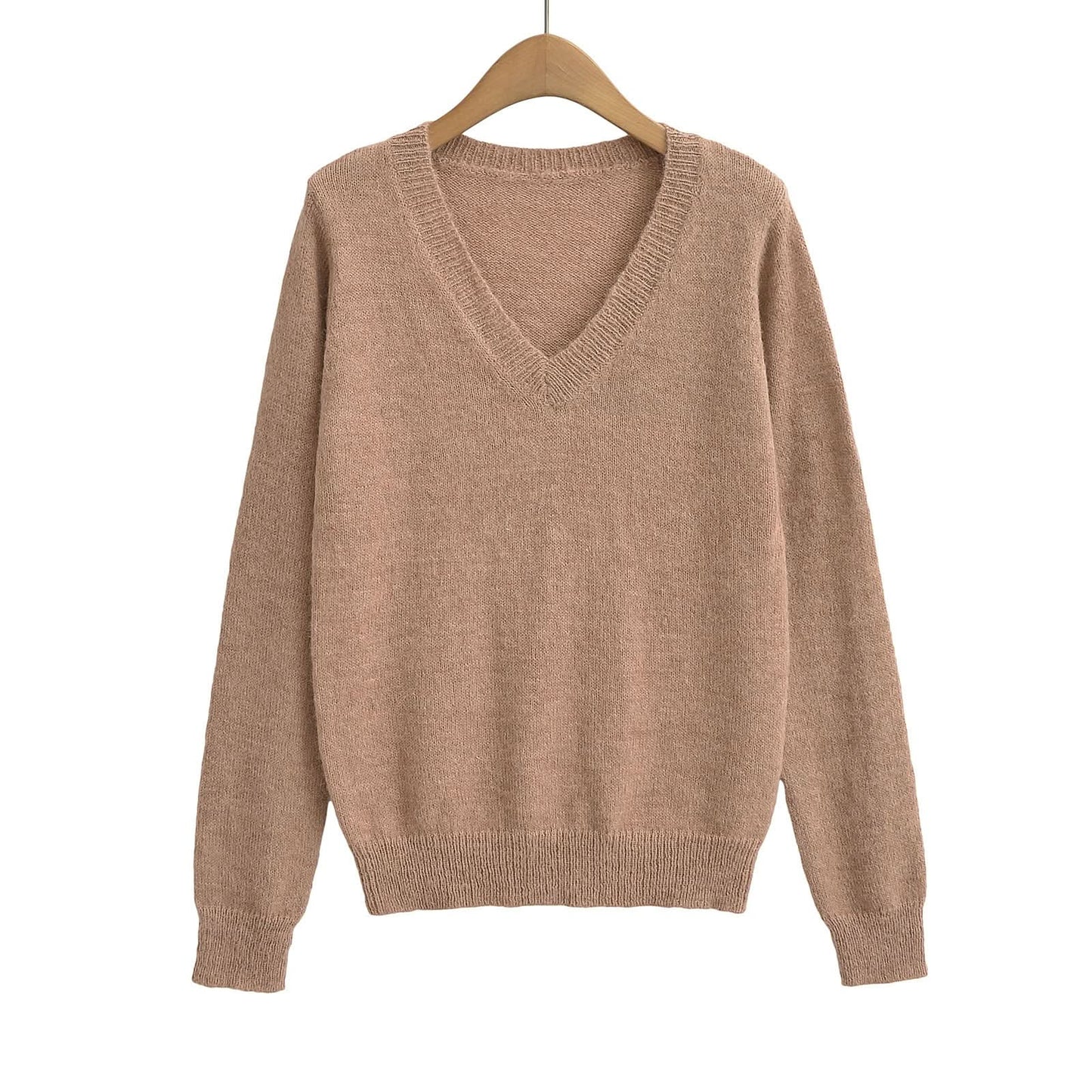 Solid color V-neck long sleeved sweater