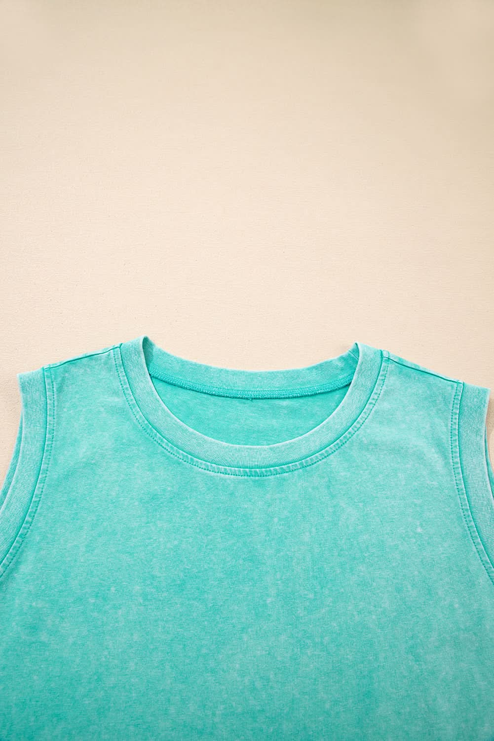 Minzgrün 2-teiliges Mineral-Wash-Baumwoll-Tanktop mit gefüttertem Rock mit Schlitzset