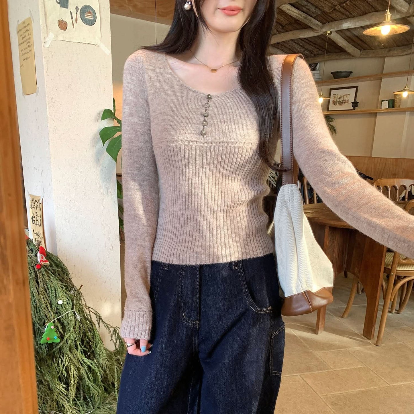 Pinker V-Ausschnitt Rippstrickpullover für Damen, schmal geschnitten, kurzes Oberteil