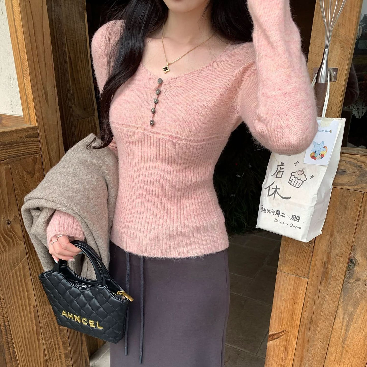 Pinker V-Ausschnitt Rippstrickpullover für Damen, schmal geschnitten, kurzes Oberteil