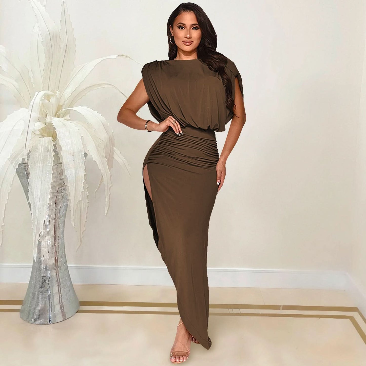 Fashion Solid Color Women's Round Neck Sleeveless Pleated Asymmetrical Slit Long Dress