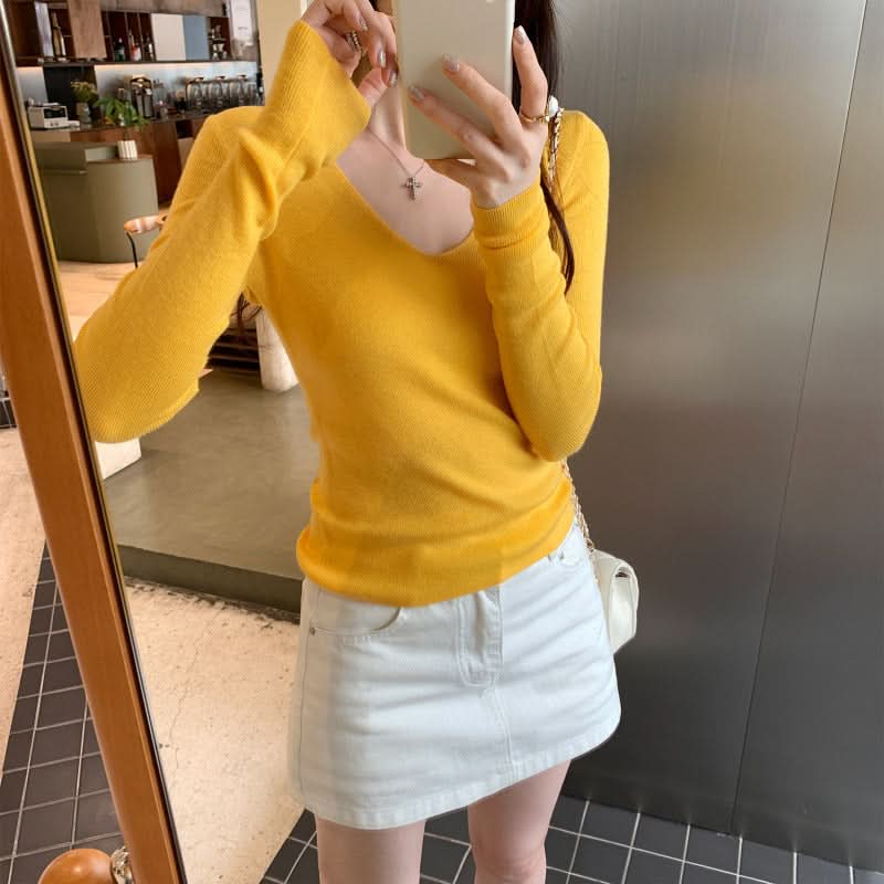 Simple V-Neck Long Sleeve Knit Top for Women, Solid Color, Slim Fit, Elegant Casual Wear
