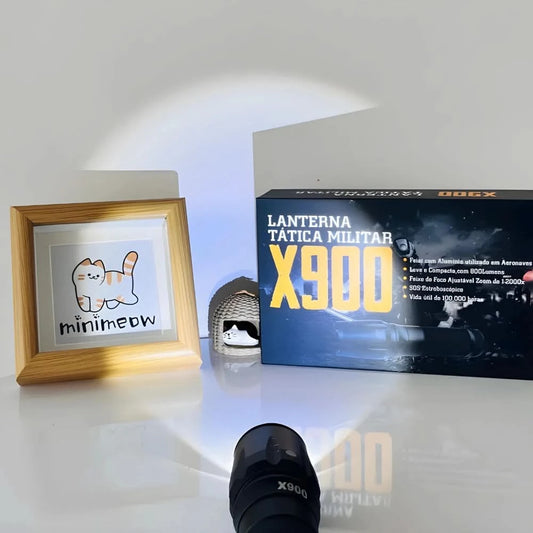 Lanterna X900 Tática Militar com Bateria Recarregável Zoom Longe Alcance Função Strobo
