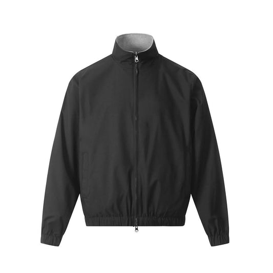 Wear a high neck jacket on both sides for sports