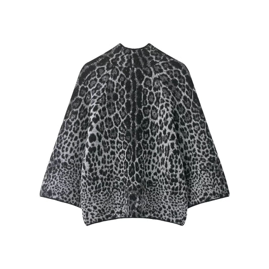 Jacquard wide sleeved knitted sweater