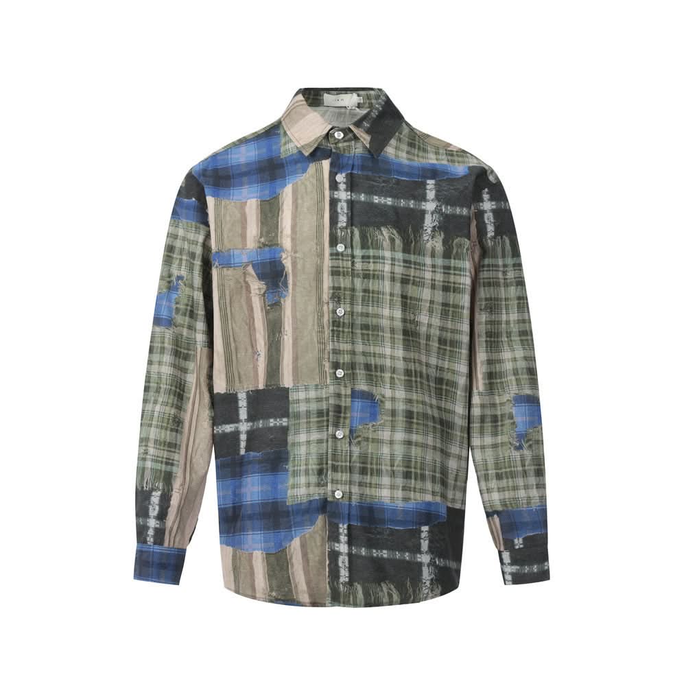 Plaid long sleeved shirt