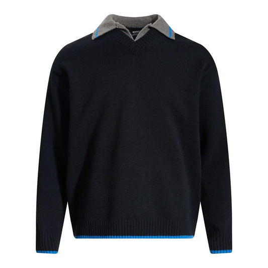 Splicing together two fake turtleneck sweaters