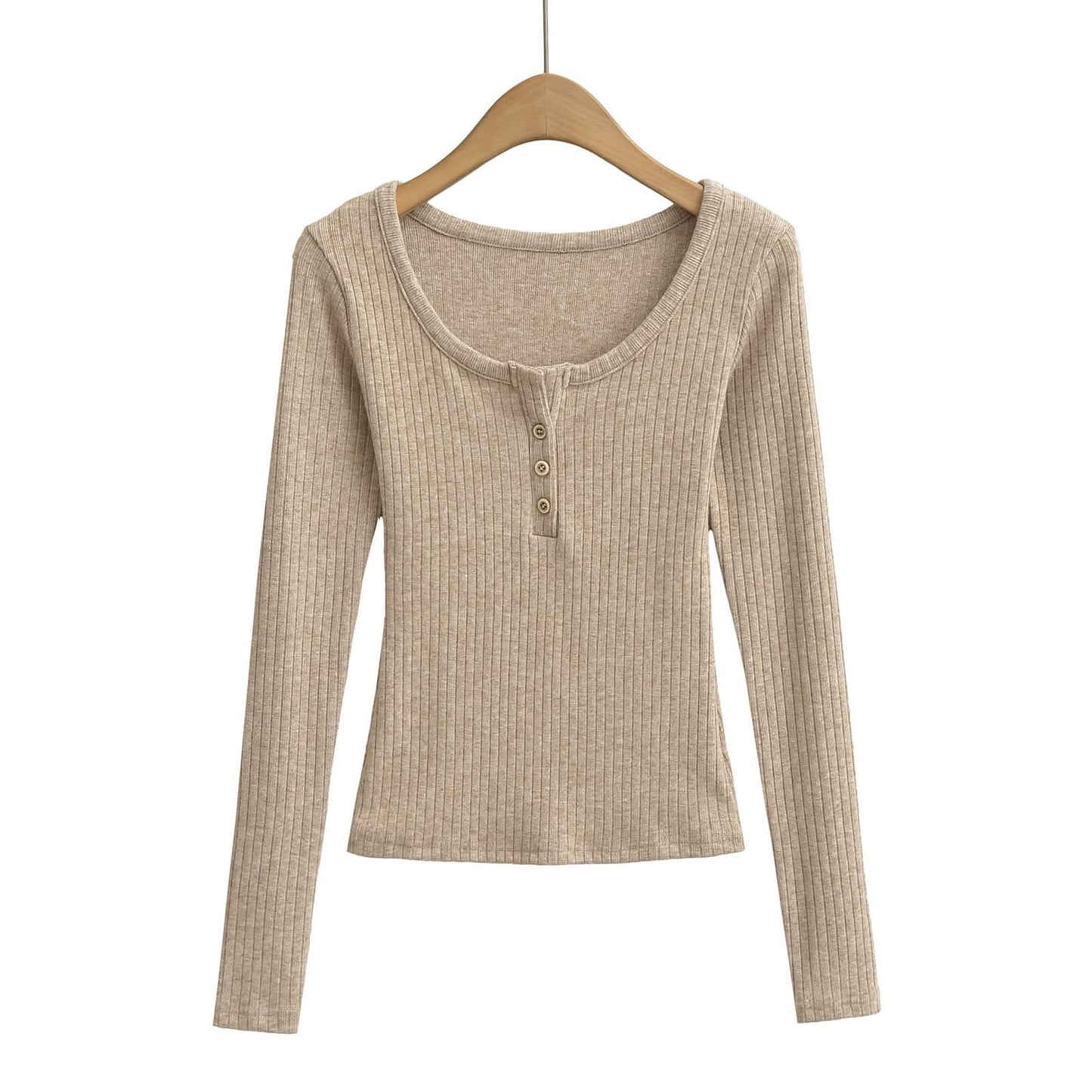 Round neck button long sleeved top