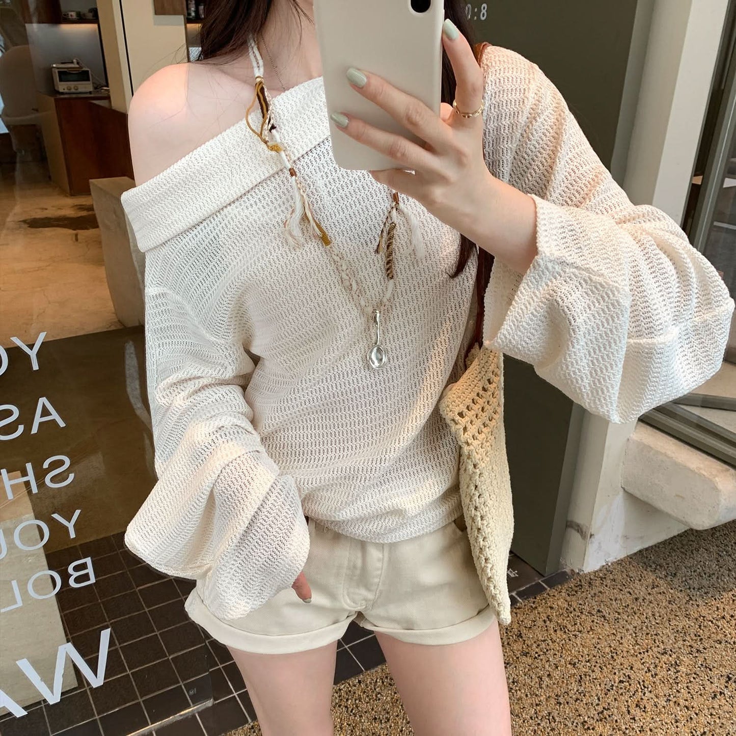 Damen-Stricktop mit langen Ärmeln, Hohlmuster an den Schultern, locker sitzender Pullover im Slim-Fit-Stil