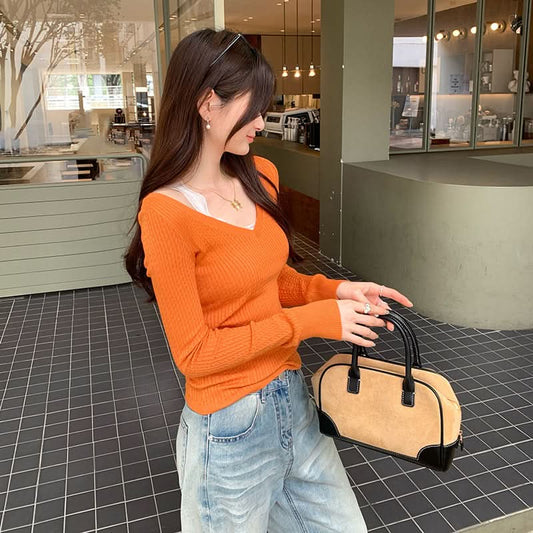 Spring Knit Sweater for Women with Cable Texture, Orange Dopamine Color, V-Neck, Soft and Lazy Style, Long Sleeve, Single Wear Top