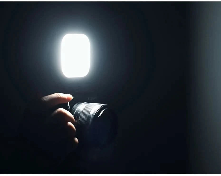 Ulanzi VIJIM VL66 3200k-6500k Vlog Fülllicht 360° drehbares LED-Videolicht mit erweiterter Kaltschuhhalterung 2000mAh Akku mit Lichtstativ