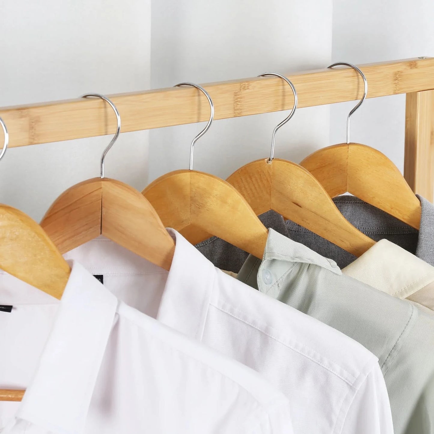 Bambus-Garderobe, Kleiderständer, Schwerlast-Kleiderregal mit Schuh- und Kleideraufbewahrungsablagen