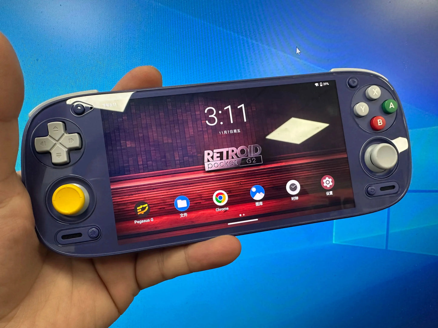 Retroid Pocket G2 Handheld-Spielkonsole Android 15 5,5 Zoll 1080P AMOLED Bildschirm 5000mAh Hall-Effekt Joystick RP G2 Spielekonsole