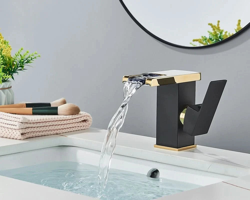 Rozin LED-Badwaschtischarmatur schwarz Wasserfall-Waschtischarmaturen Hydroelektrische LED-Waschtischarmatur Warm- und Kaltwasser-Mischbatterie