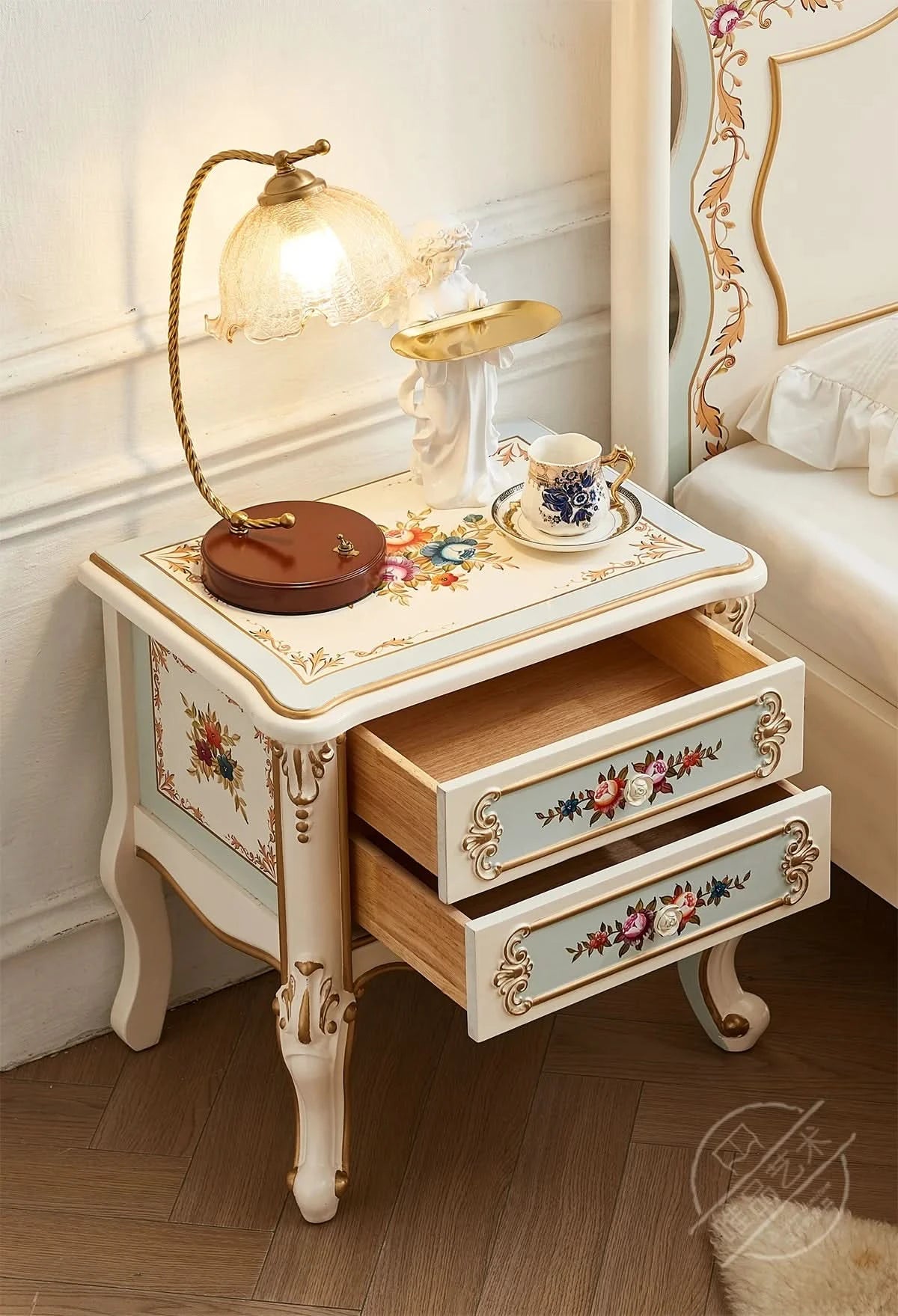 Modern Frame Bed Double King Size Bedroom Beauty European Sleeping Bed Platform Girls Letto Matrimoniale Lounge Suite Furniture