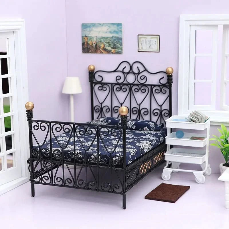 1:12 Dollhouse Mini Single/Double Bed Home Bedroom Furniture Toy Gift Living Room Furniture Model Beautiful Handmade Iron Toy