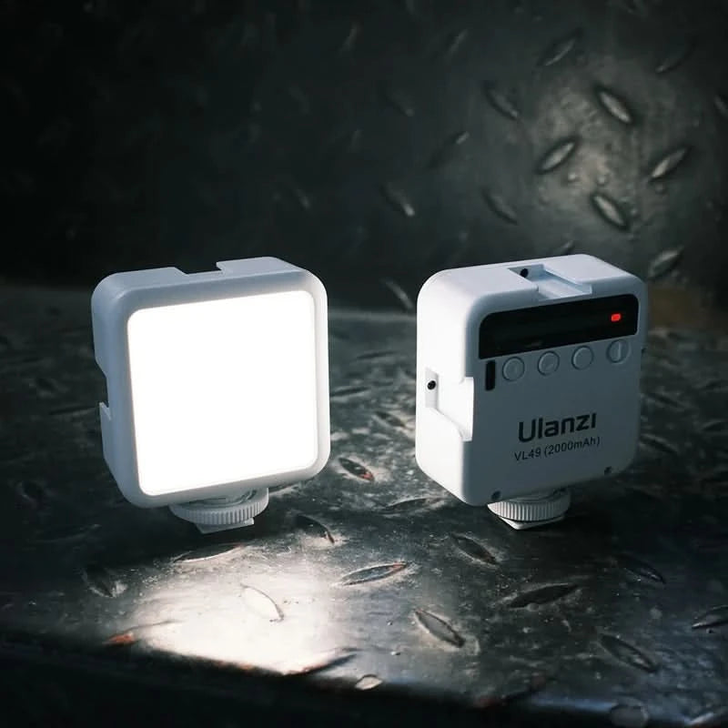 Ulanzi Vl49 Mini LED Video Light 2000mAh 5500K Fill Light for Camera Smartphone Photography Video Light Camera Light