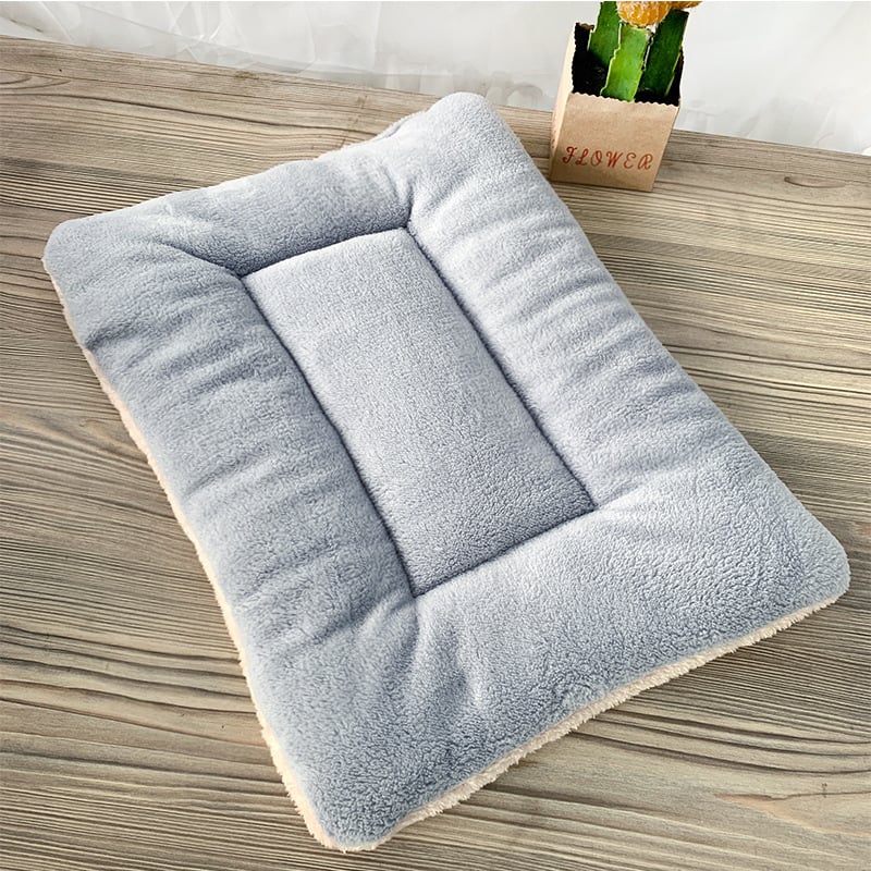 Cozy Pet Winter Mat